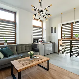  Apartament Neo Unique & Bright Apartments, Free Parking, 15min Old Town & Kazimierz - By Homelike